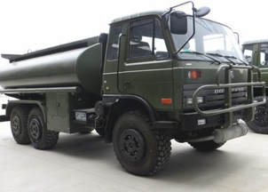 Six drive off-road forest fire water tanker